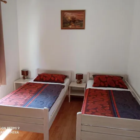 Katy&mladen 1 * Baška