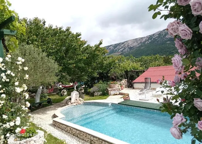 Apartment Katy&mladen 1 *